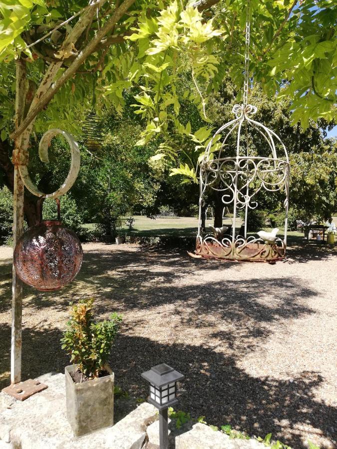 La Marelle Bed & Breakfast Avrillé-les-Ponceaux Екстериор снимка